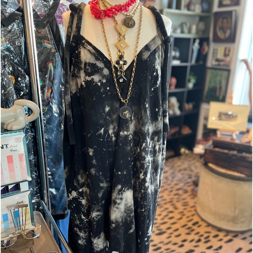 Electric Feathers. Infinity Rope Dress